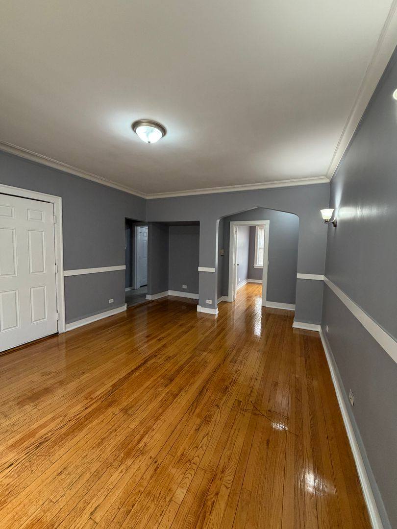 Apartment for rent at 7705 S Laflin St, Chicago, IL 60620