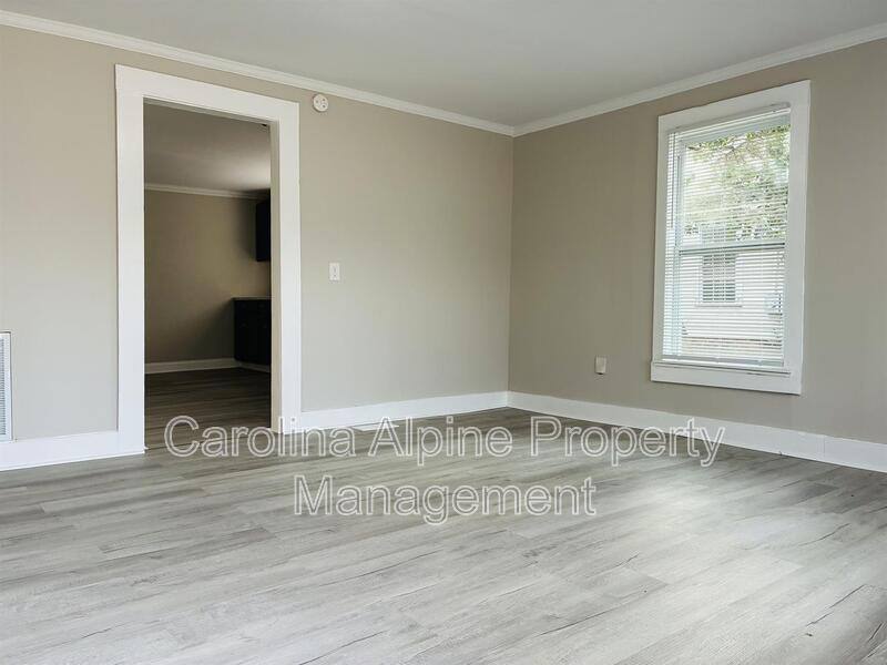 House for rent at 1409 Ware Ave, Gastonia, NC 28052