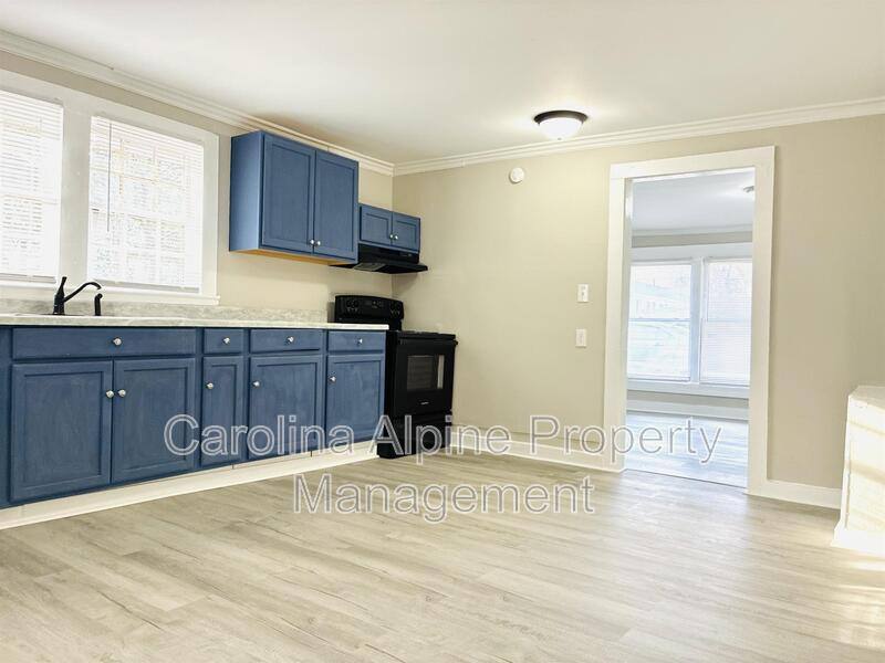 House for rent at 1409 Ware Ave, Gastonia, NC 28052