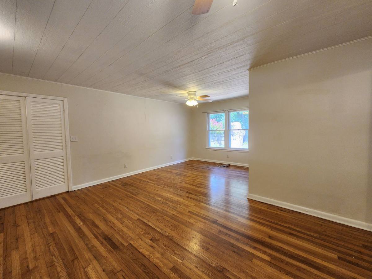 House for rent at 554 Lee St, New Braunfels, TX 78130