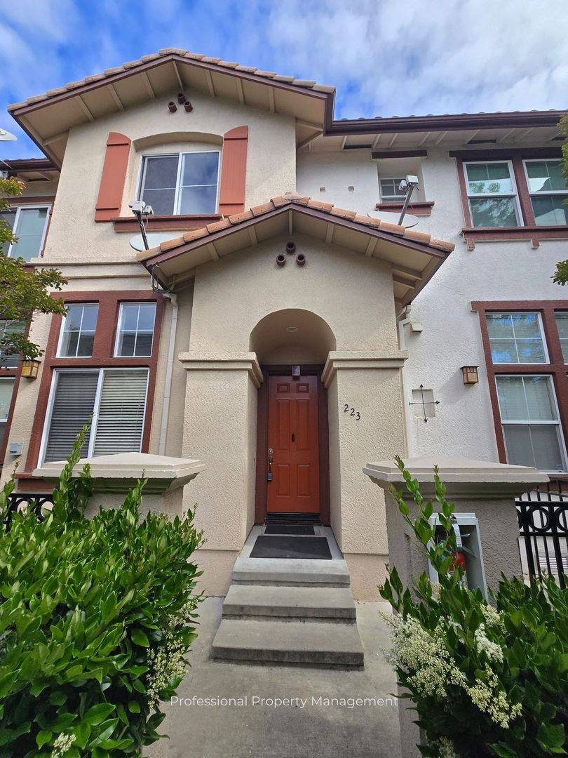 House for rent at 223 Santa Barbara, San Pablo, CA 94806