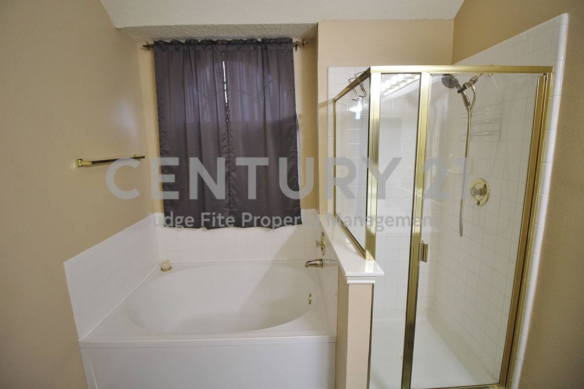 House for rent at 1507 Goodwin Dr, Mesquite, TX 75149