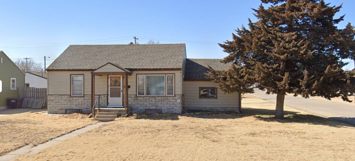 House for rent at 1029 Lincoln St, Great Bend, KS 67530