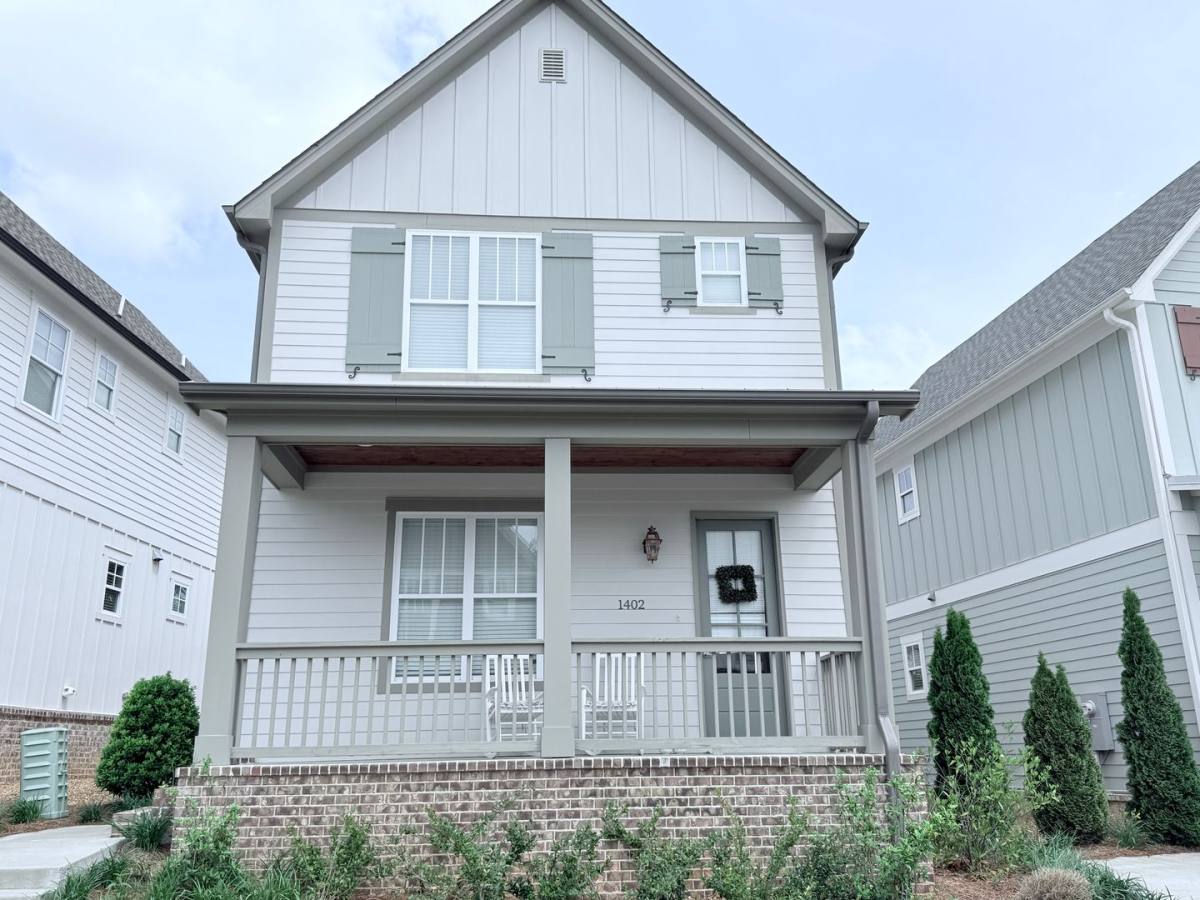 House for rent at 1402 Pleasant Dr, Oxford, MS 38655