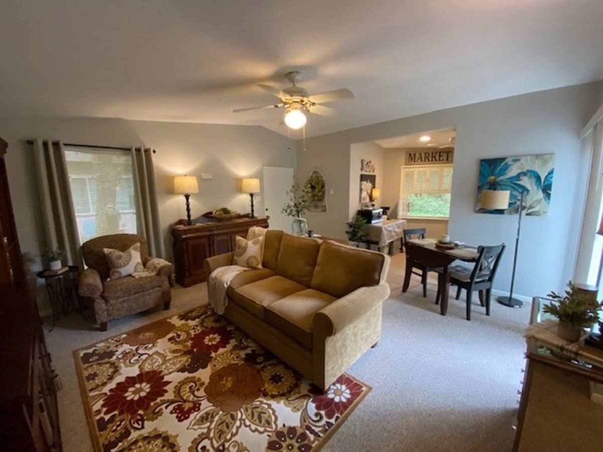 Apartment for rent at 111 Alan-a-Dale, Cottage, Denton, TX 76201