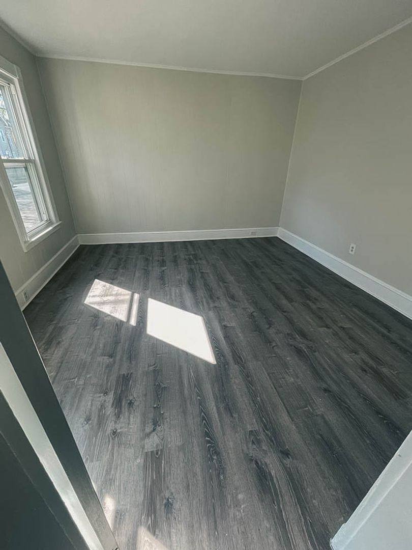Apartment for rent at 9-11 May St, New Haven, CT 06511