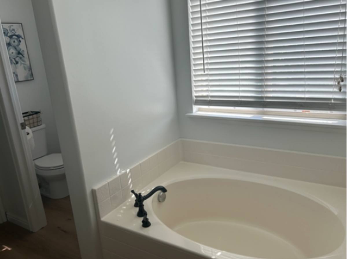 House for rent at 1527 S Bridle Path Loop, Lehi, UT 84043