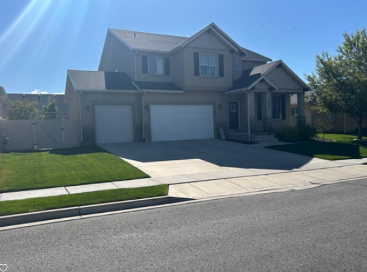 House for rent at 1527 S Bridle Path Loop, Lehi, UT 84043
