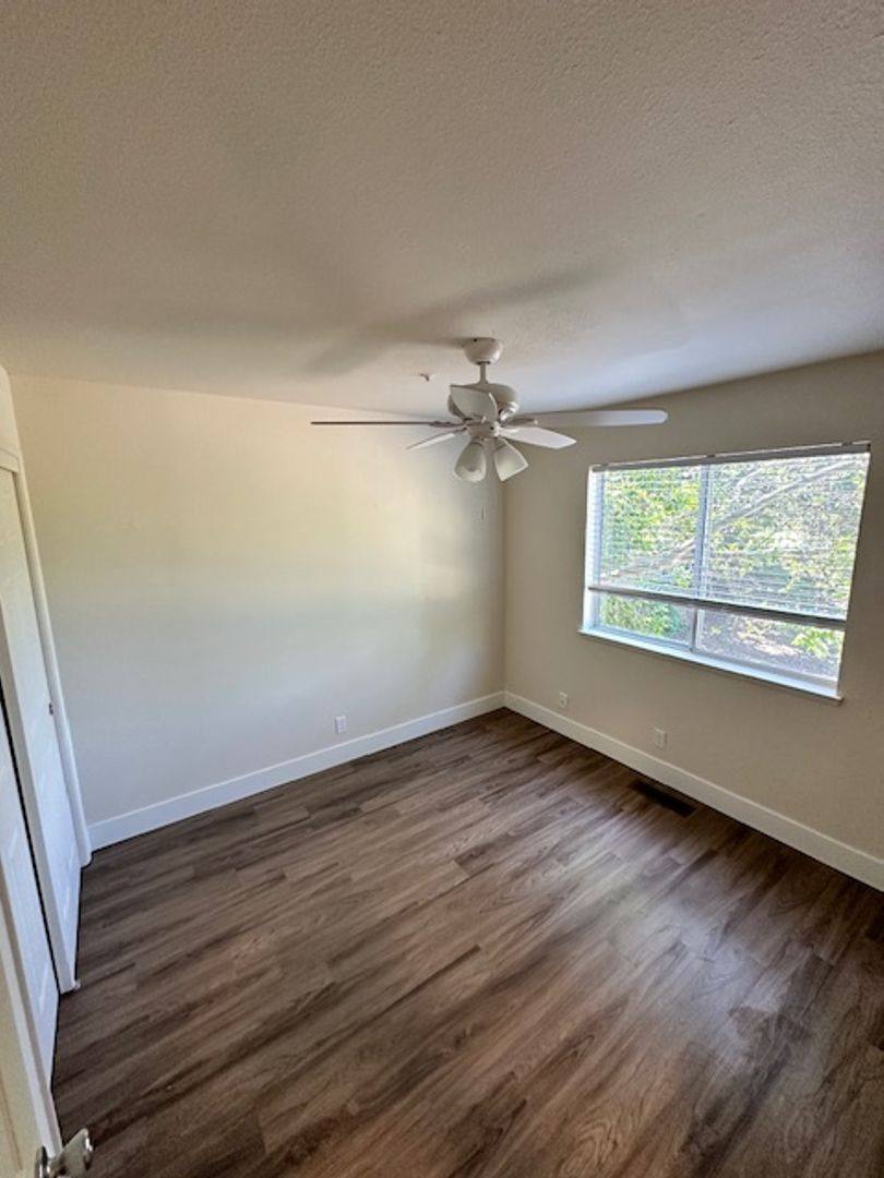 Townhouse for rent at 747 W 4th Ave, Chico, CA 95926
