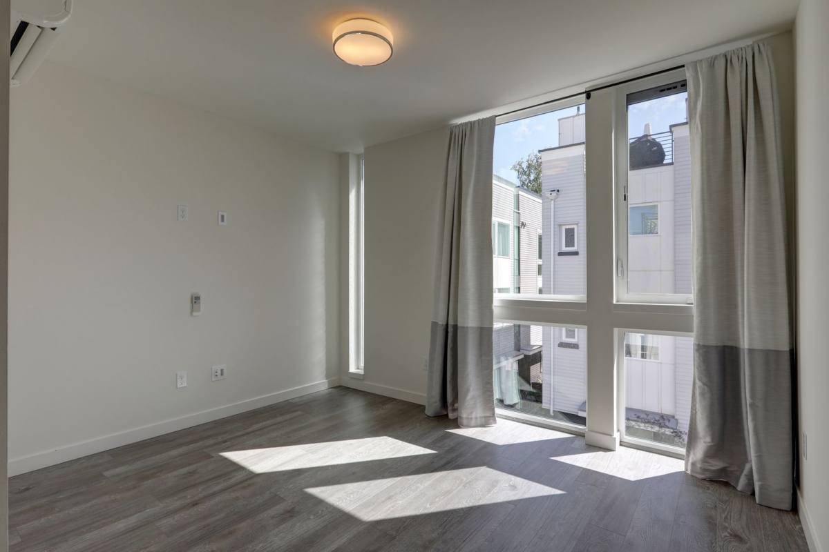 Townhouse for rent at 1330 E Spring St, Seattle, WA 98122