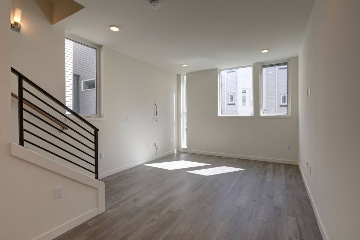 Townhouse for rent at 1330 E Spring St, Seattle, WA 98122