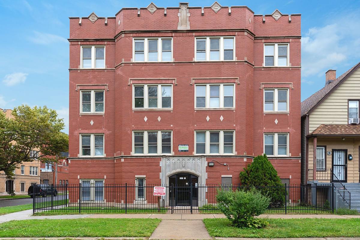 Apartment for rent at 8001-8003 S Muskegon Ave, Chicago, IL 60617