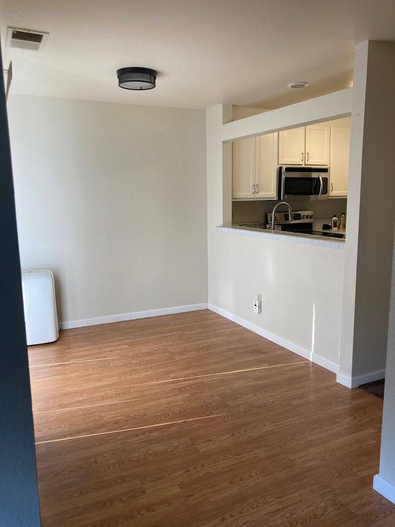 Condo for rent at 901 Russell Ave, Santa Rosa, CA 95403