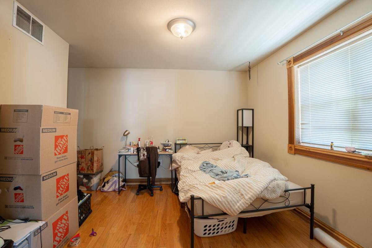 Apartment for rent at 501 N 20th St, Milwaukee, WI 53233