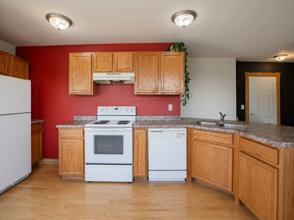 Apartment for rent at 501 N 20th St, Milwaukee, WI 53233
