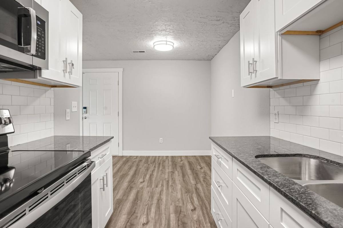 Apartment for rent at 25 N Orchard Dr, North Salt Lake, UT 84054