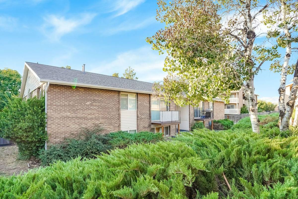 Apartment for rent at 25 N Orchard Dr, North Salt Lake, UT 84054