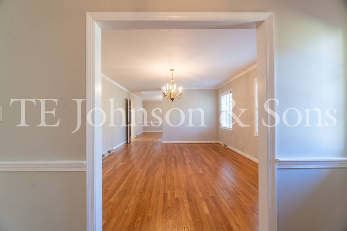 House for rent at 3520 Kirklees Rd, Winston Salem, NC 27104