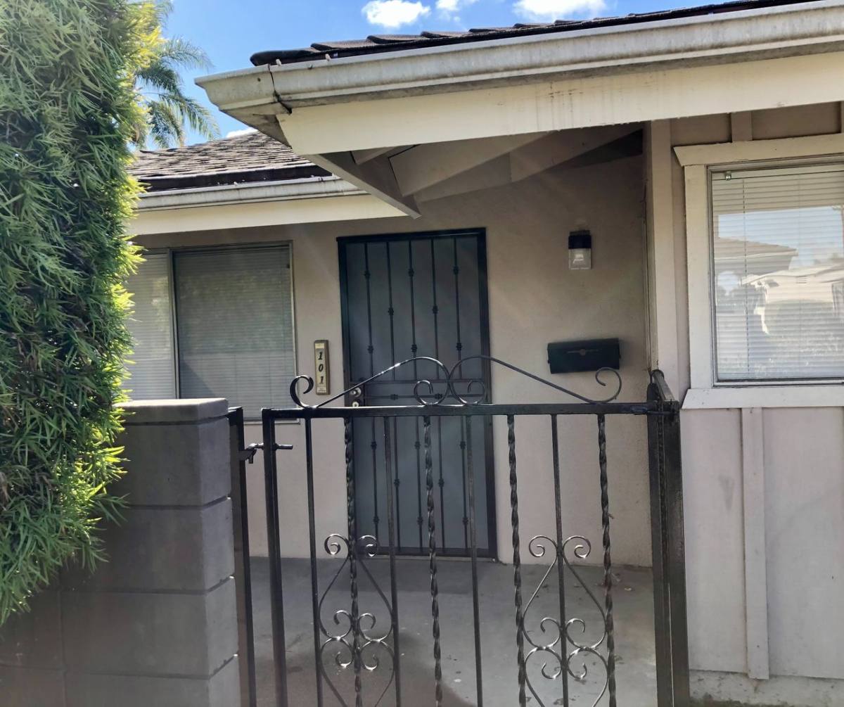 Apartment for rent at 10743 Magnolia Ave, Anaheim, CA 92804