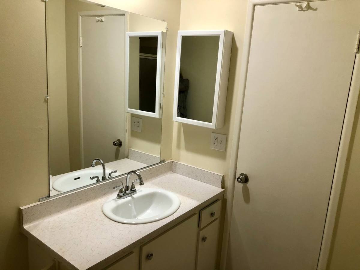 Apartment for rent at 10743 Magnolia Ave, Anaheim, CA 92804