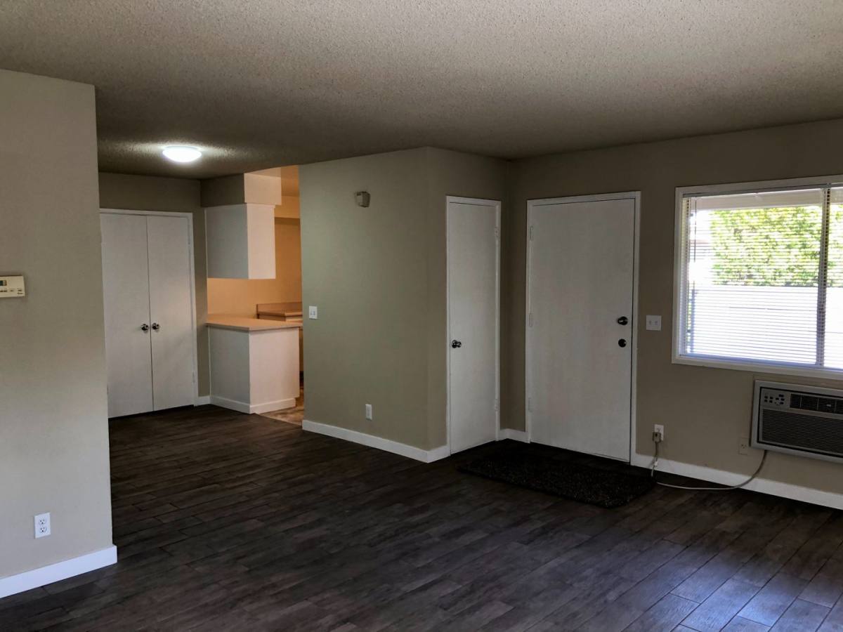 Apartment for rent at 10743 Magnolia Ave, Anaheim, CA 92804