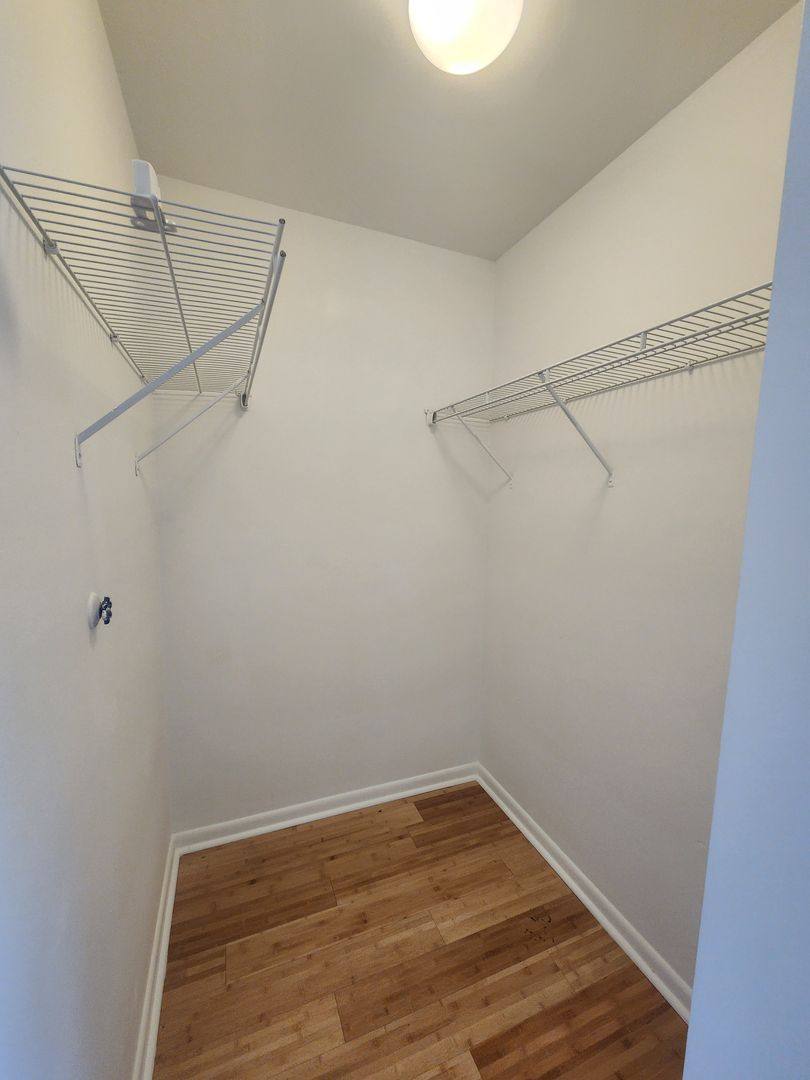 Condo for rent at 4900 Spring Lake Dr, Charlotte, NC 28212