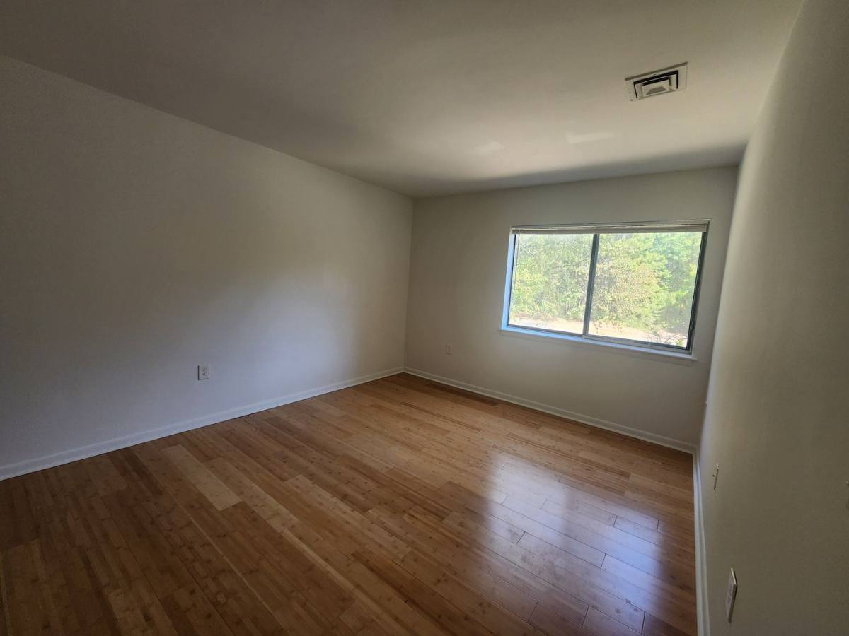 Condo for rent at 4900 Spring Lake Dr, Charlotte, NC 28212