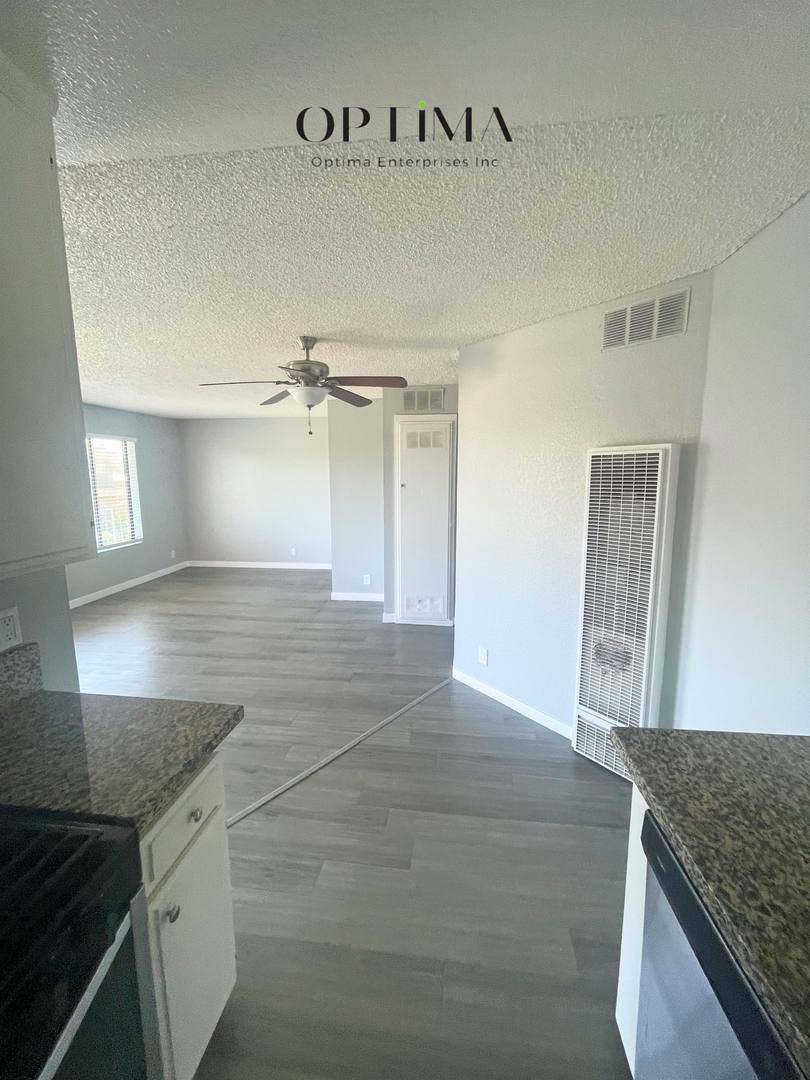 Apartment for rent at 1135 Raymond Ave, Long Beach, CA 90804