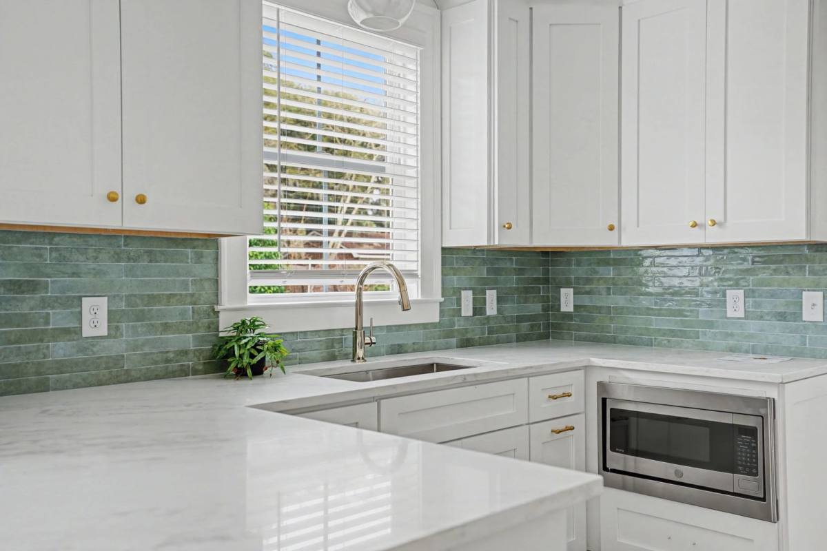 House for rent at 1534 E 53rd St, Savannah, GA 31404