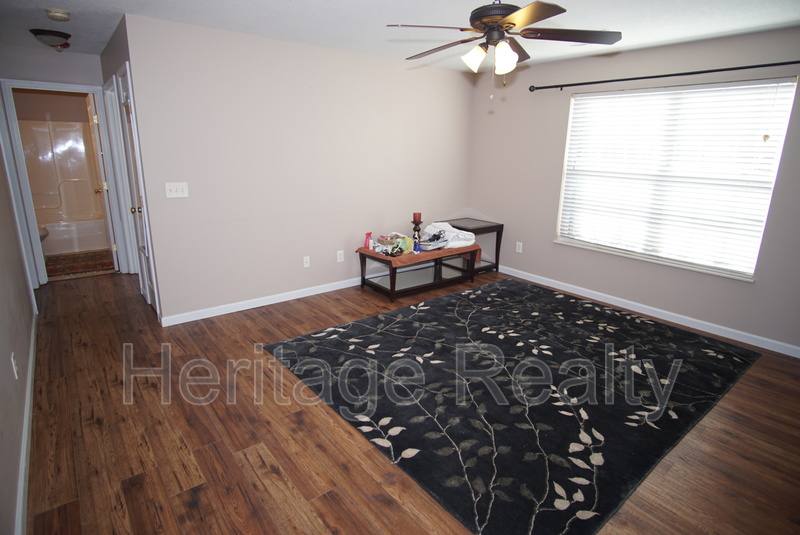 Condo for rent at 4820 Poplar Crest Way, Knoxville, TN 37918