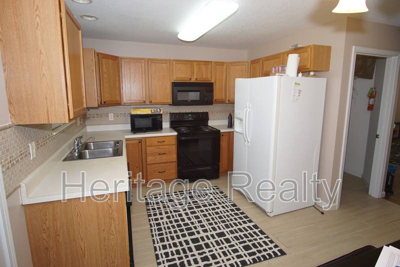 Condo for rent at 4820 Poplar Crest Way, Knoxville, TN 37918
