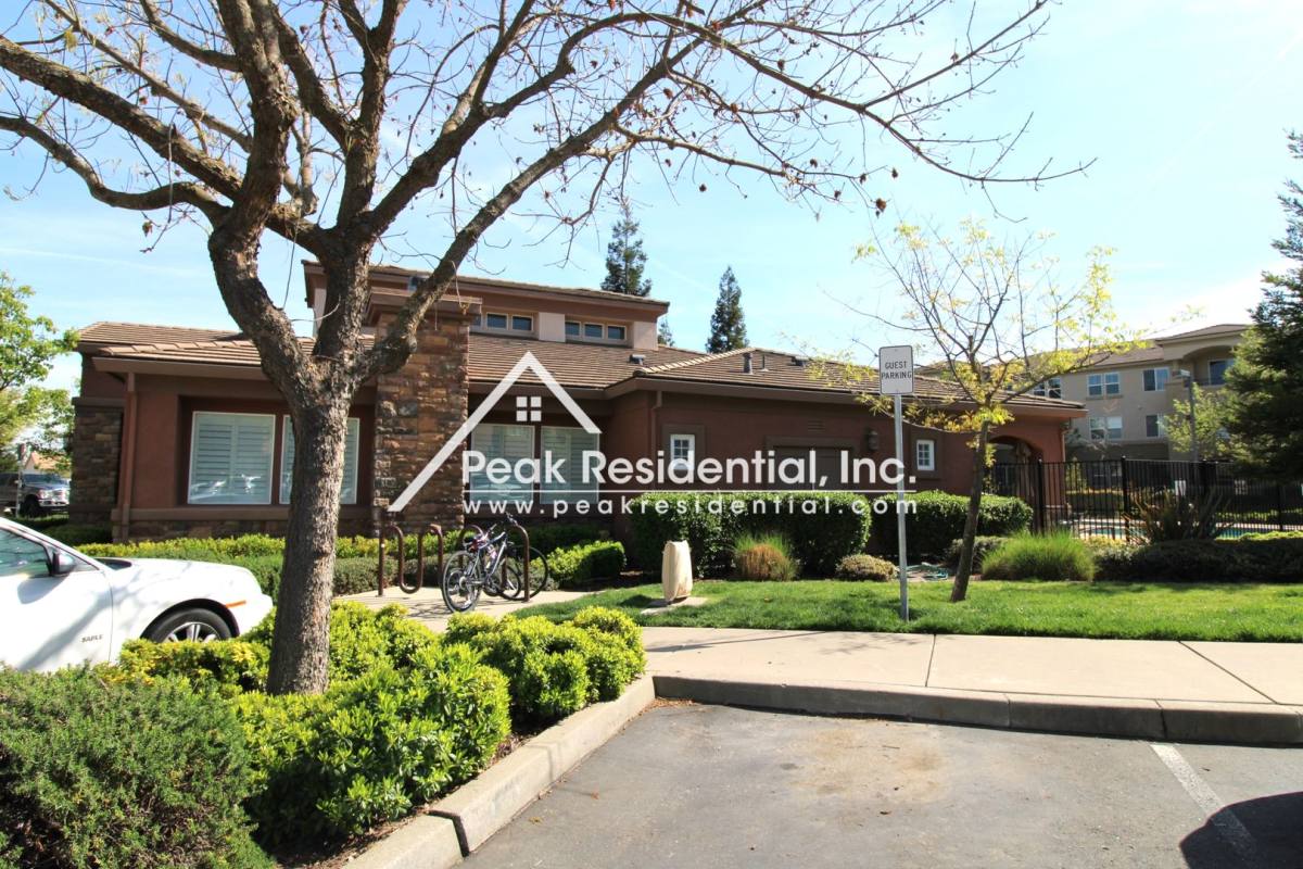 Condo for rent at 300 Moon Circle, Folsom, CA 95630