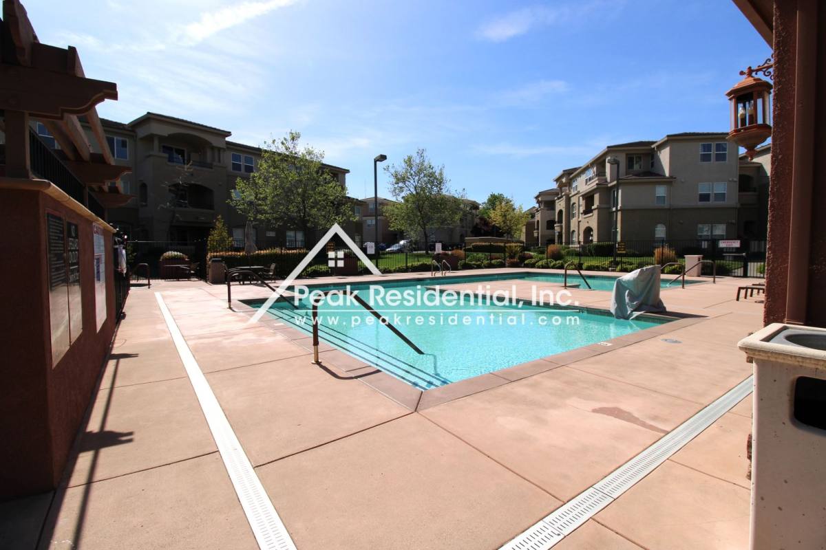 Condo for rent at 300 Moon Circle, Folsom, CA 95630