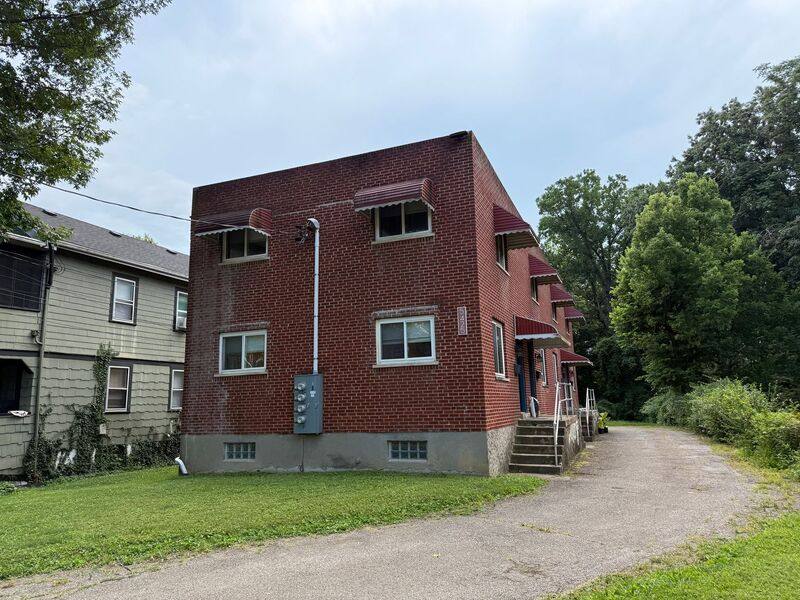 Apartment for rent at 5425 Stewart Ave #4, Cincinnati, OH 45227