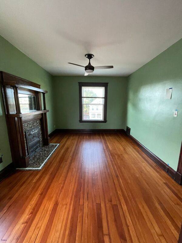 Apartment for rent at 2418 Robertson Ave #2, Cincinnati, OH 45212
