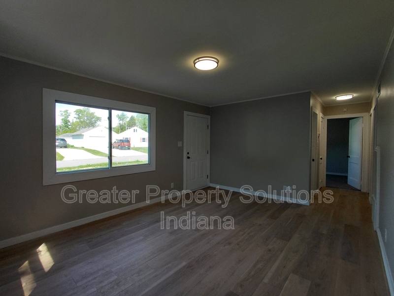 House for rent at 506 Parkside Ave, Valparaiso, IN 46383