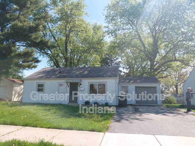 House for rent at 506 Parkside Ave, Valparaiso, IN 46383