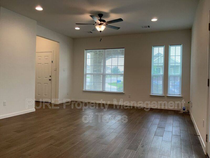 House for rent at 17901 Giglio Way, Pflugerville, TX 78660