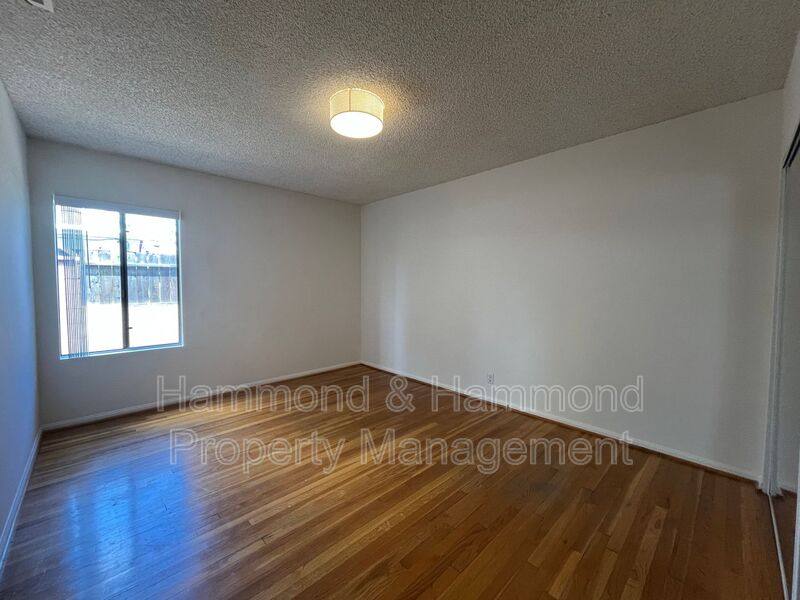 House for rent at 18029 Santa Rita St, Encino, CA 91316