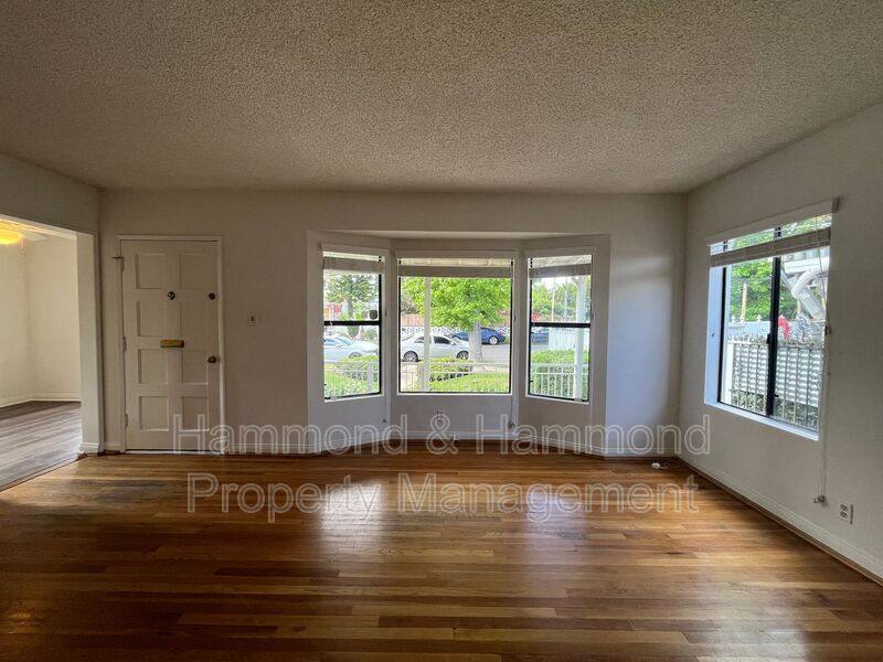 House for rent at 18029 Santa Rita St, Encino, CA 91316