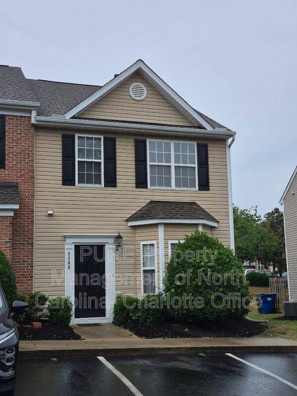 Townhouse for rent at 3369 Bridgeville Rd, Raleigh, NC 27610