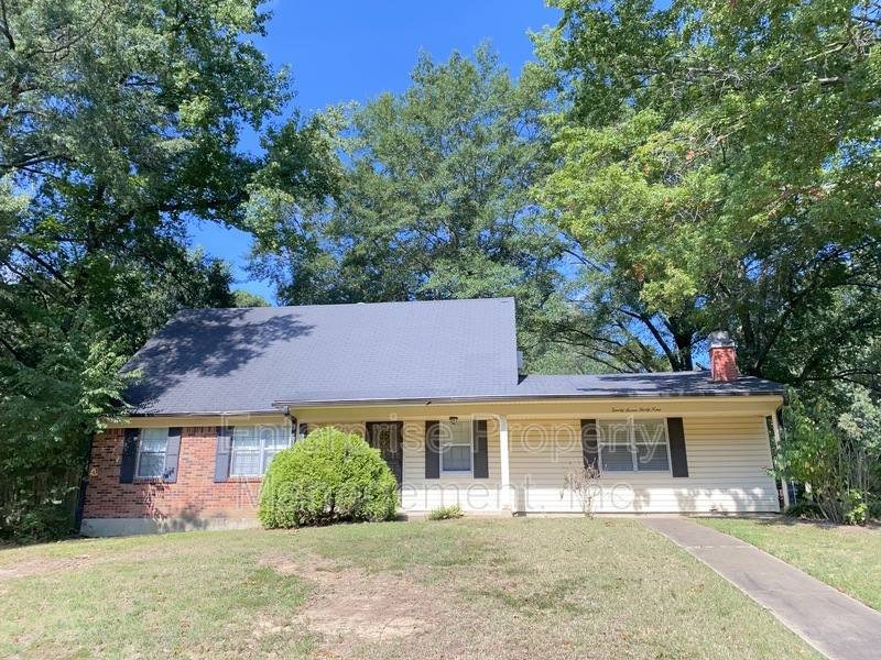 House for rent at 2739 N Star Dr, Memphis, TN 38134