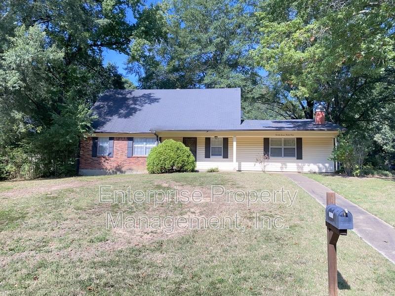 House for rent at 2739 N Star Dr, Memphis, TN 38134