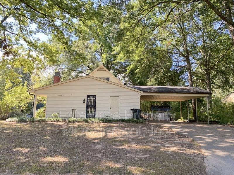 House for rent at 2739 N Star Dr, Memphis, TN 38134