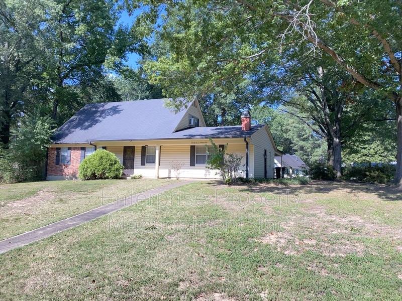 House for rent at 2739 N Star Dr, Memphis, TN 38134