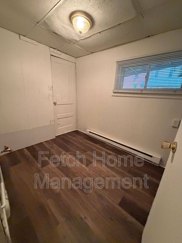 House for rent at 214 W Strawberry St, Lancaster, PA 17603
