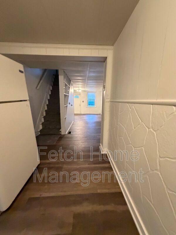 House for rent at 214 W Strawberry St, Lancaster, PA 17603