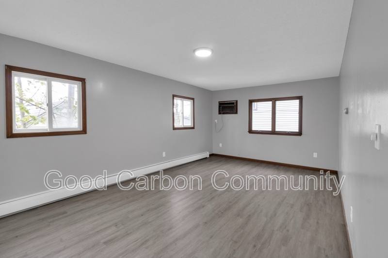 Apartment for rent at 248 Oliver St #2, North Tonawanda, NY 14120