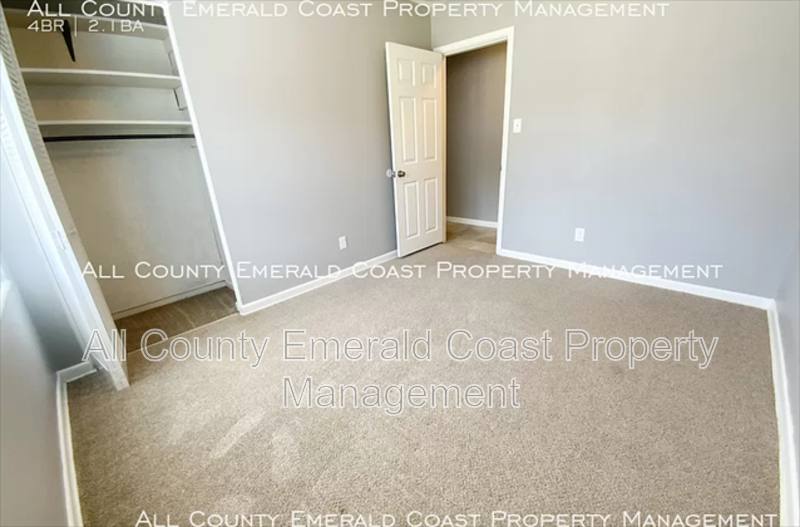 House for rent at 521 Marlowe Dr, Fort Walton Beach, FL 32547