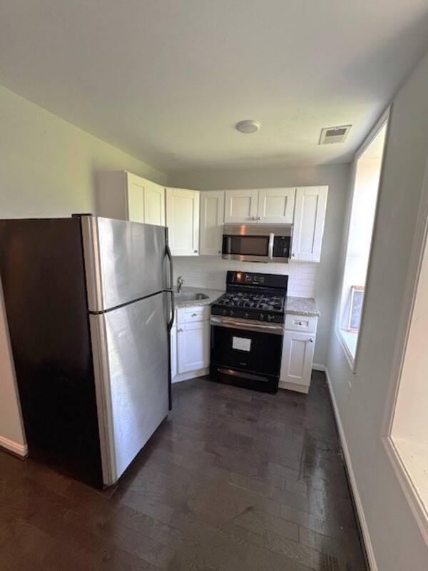 Apartment for rent at 2402 Lakeview Ave #3, Baltimore, MD 21217